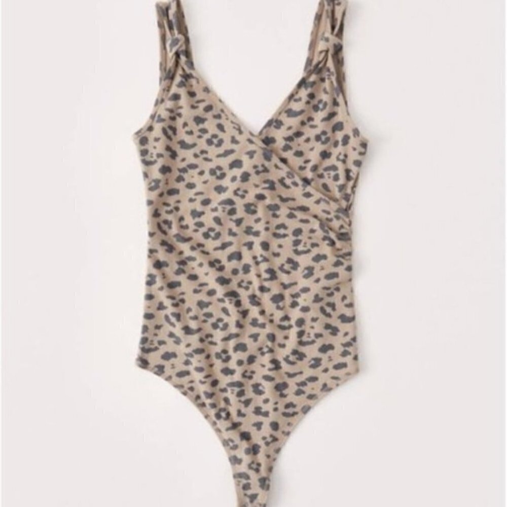Abercrombie & Fitch Brown Leopard Wrap Sleeveless Bodysuit S‎